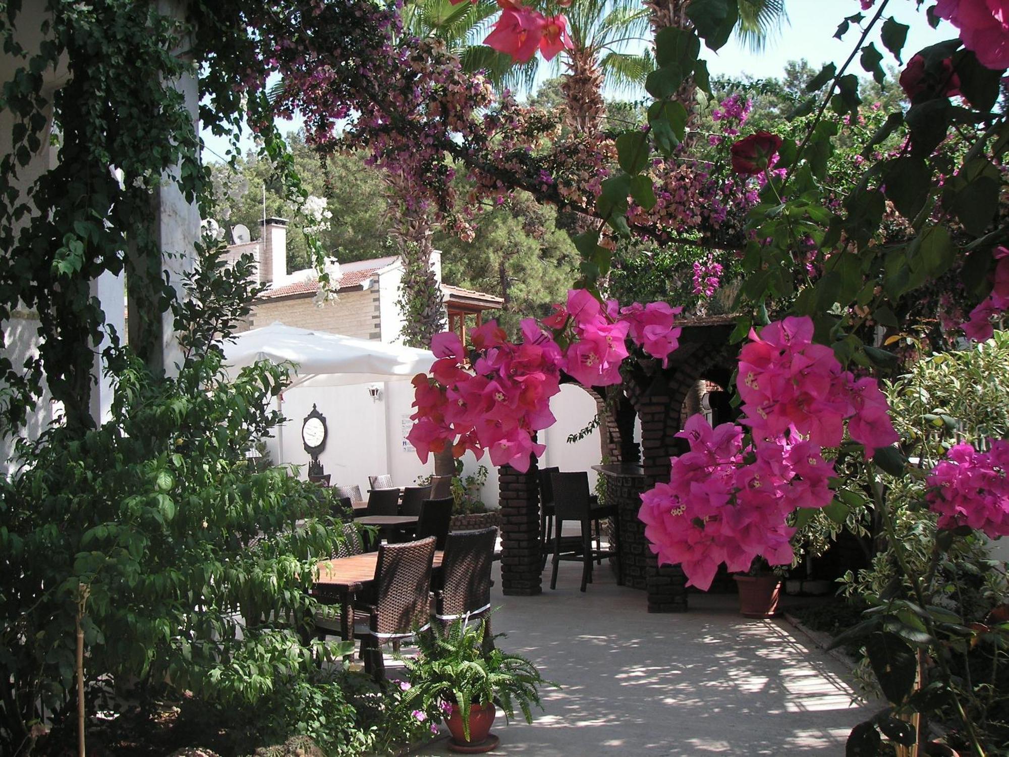 Carikci Hotel Marmaris Exterior photo